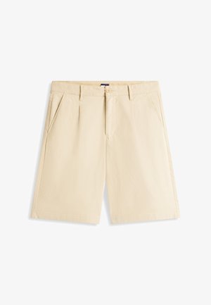 Tommy Jeans, OTIS REGULAR PLEATED TWILL SHORTS - Shorts - white clay