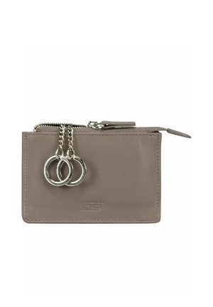 Pequeño monedero para llaves de cuero topo con cremallera en la parte superior y dos llaveros de metal unidos por cadenas cortas.