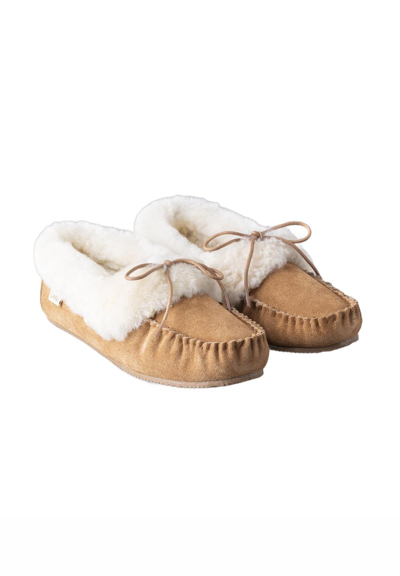 Lakeland Leather Moccasins - tan
