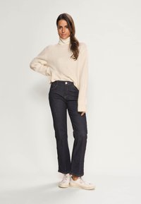 Mos Mosh THORA ROLLNECK - Strickpullover - ecru