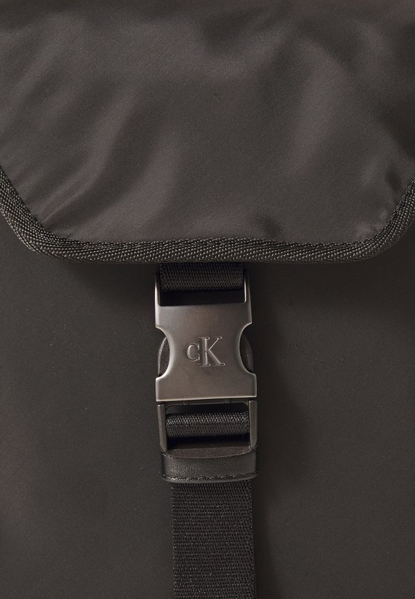 REPORTER  - Cross body bag3