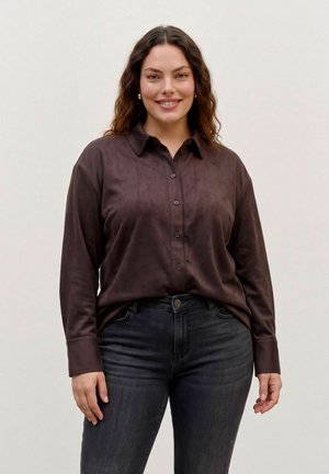 Vero Moda Curve, SHIRT VMCKATTY SHIRT - Chemisier - chocolate torte