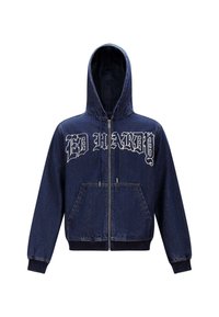 Denim-Hoodie mit Reißverschluss, zwei Fronttaschen, Kapuze und weißem "ED HARDY"-Text über der Brust. Dunkelblaue Farbe mit glatter Textur.