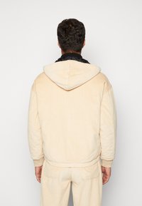 Obey Clothing DUKE HOODED JACKET UNISEX - Ziemas jaka - irish cream