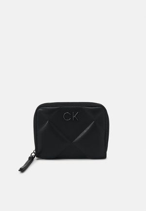 Calvin Klein, LOCK QUILT WALLET - Geldbörse - black