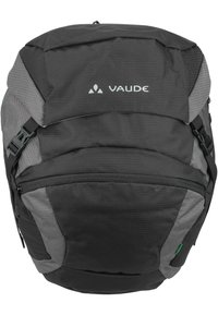 Zaino nero e grigio con un design tessurizzato, spallacci regolabili, pattina superiore e molteplici scomparti con zip. Logo VAUDE in evidenza.