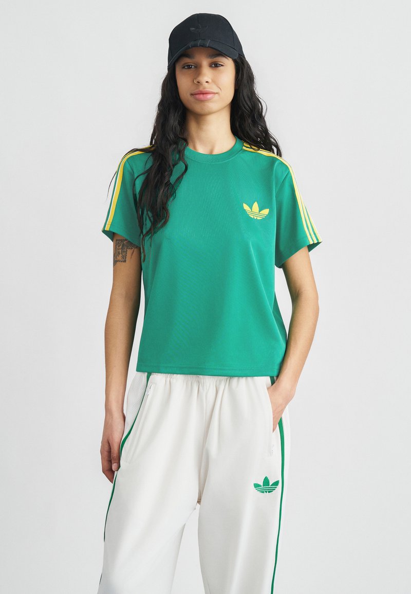 adidas Originals FIREBIRD TEE - Jednoduché tričko - bold green/yellow/off white
