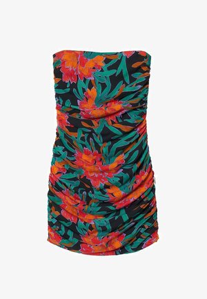Robe mini noire sans bretelles ornée de fleurs rouges et orange éclatantes et de feuilles vertes, tissu froncé créant une silhouette texturée et ajustée.