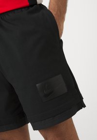 Thumbnail Image 8