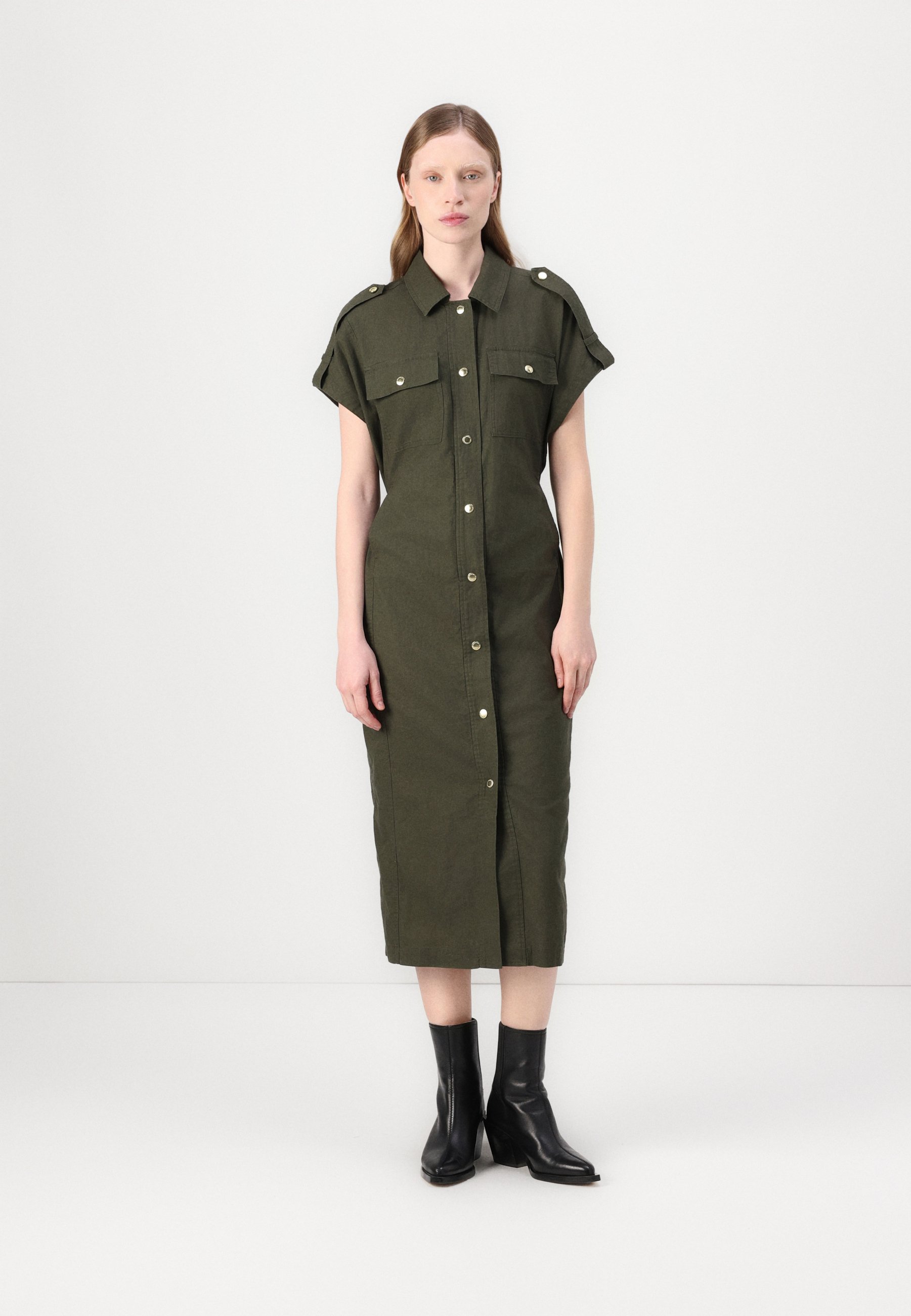 barbour green dress BARBOUR FERN TARTAN BLUE MIDI DRESS – FerrarisBoutique main image 1