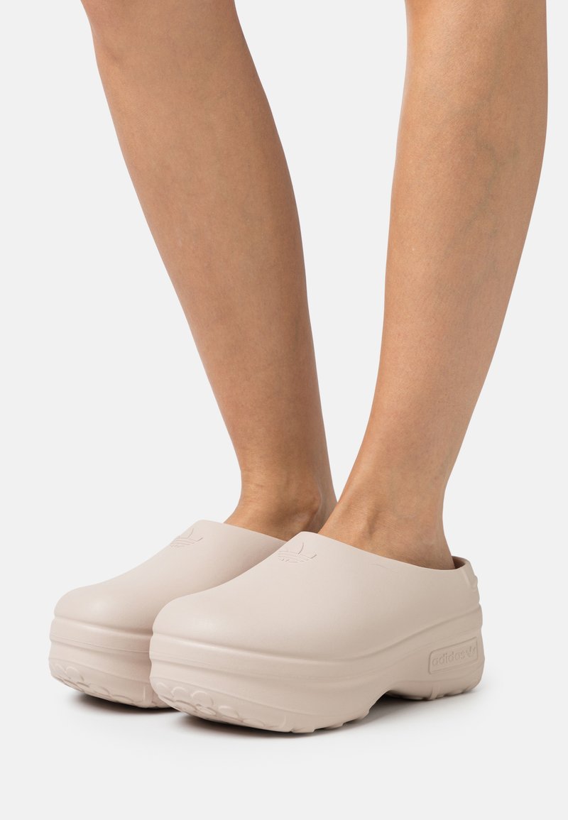 adidas Originals - ADIFOM STAN SMITH MULE - Heeled mules - taupe/core black, Enlarge