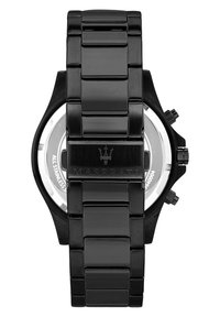 Zwarte edelstalen horloge met een stevige, gesegmenteerde band, met een achteraanzicht dat het Maserati-logo toont en een strak ontwerp.