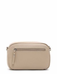 Borsa a tracolla in pelle beige con finitura texturizzata, dotata di una tasca frontale con zip e dettagli in metallo argentato. Forma rettangolare con angoli arrotondati.