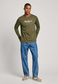 Pepe Jeans EGGO - Ilgarankovis viršutinės dalies drabužis - safari green