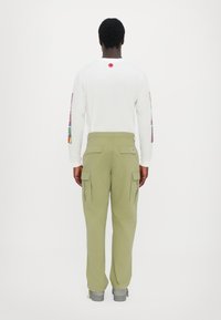 Icecream RUNNING DOG PANTS - Cargobukser - green