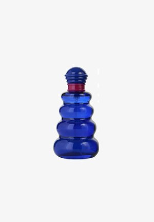 Blå plastflaska med rundad, bulbig form, försedd med en ribbad krage och ett rött accentband runt halsen. Glansig yta.