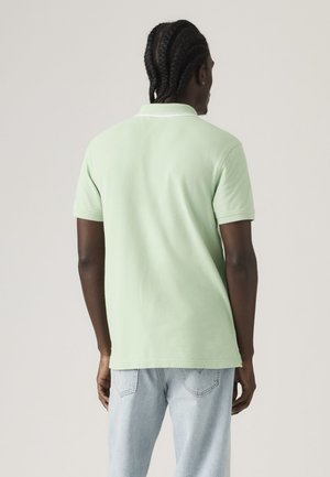 Polo - wood tipping/cameo green