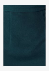 Ausgewählt, emerald