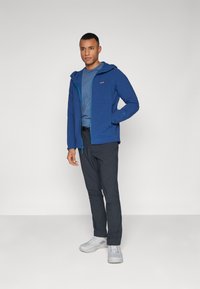 Patagonia TECHFACE niebieski