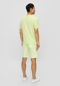 s.Oliver FRONTPRINT - T-shirt print - limettengrün