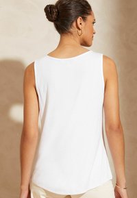 Love & Roses Top - ivory