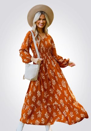 Cupshe BLOUSON SLEEVE SMOCKED WAIST MAXI DRESS - Robe longue - orange paisley