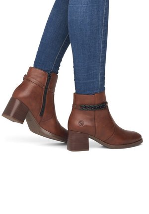 Rieker, Enkelkaarsjes - brown