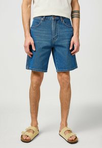 FRONTIER RELAXED FIT - Jeansshorts - dark blue
