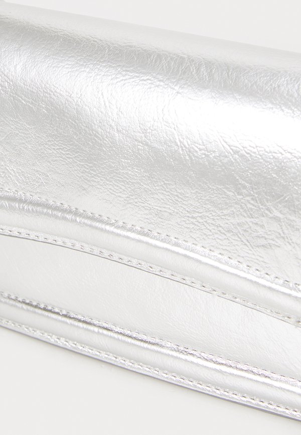 Cross body bag - silver2