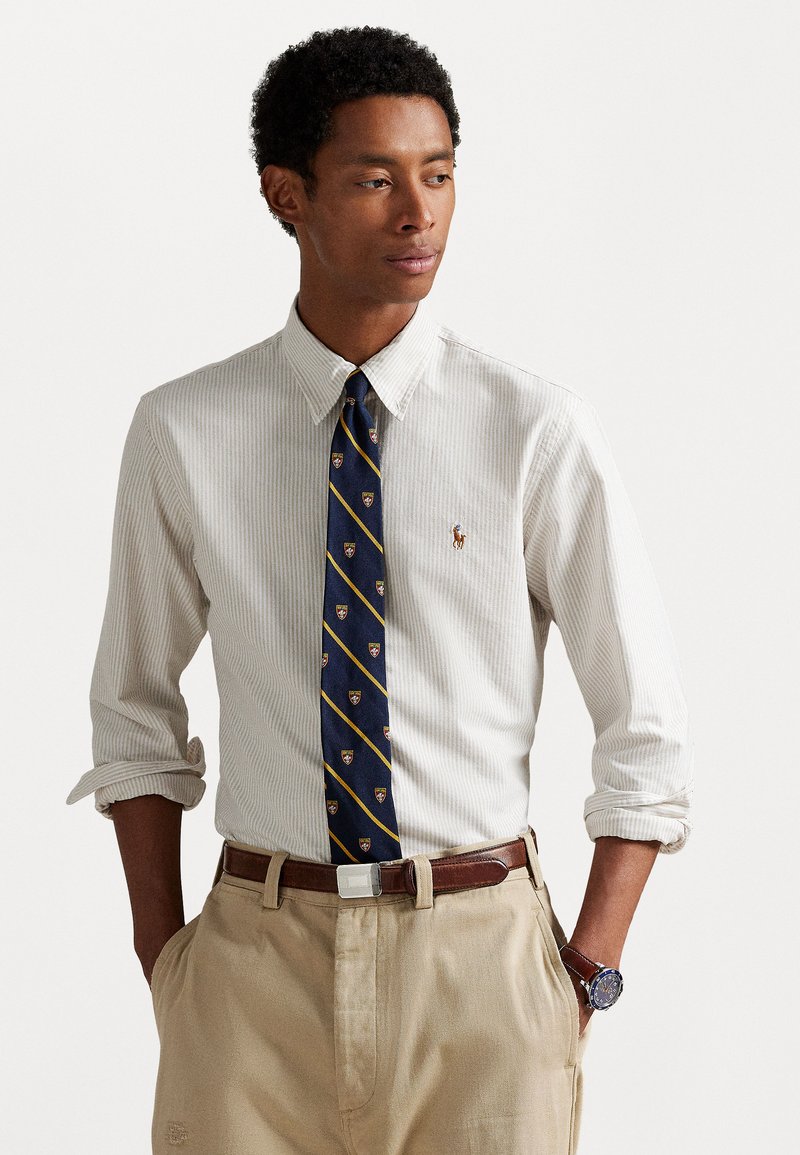 Polo Ralph Lauren - CUSTOM FIT STRIPED OXFORD SHIRT - Button down-skjorte - coastal beige/white, Forstørre