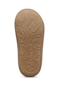 Suola di scarpa in gomma, di colore beige, con un motivo a onda e un logo del marchio. Superficie testurizzata con bordi arrotondati e un tacco leggermente sollevato.
