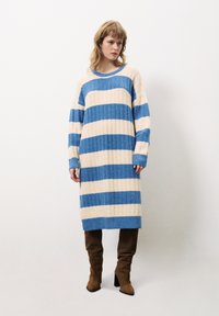 FRNCH CORYNE - Robe pull - bleu jean