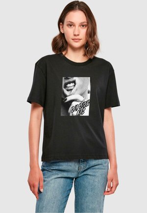 Mister Tee - T-shirt z nadrukiem