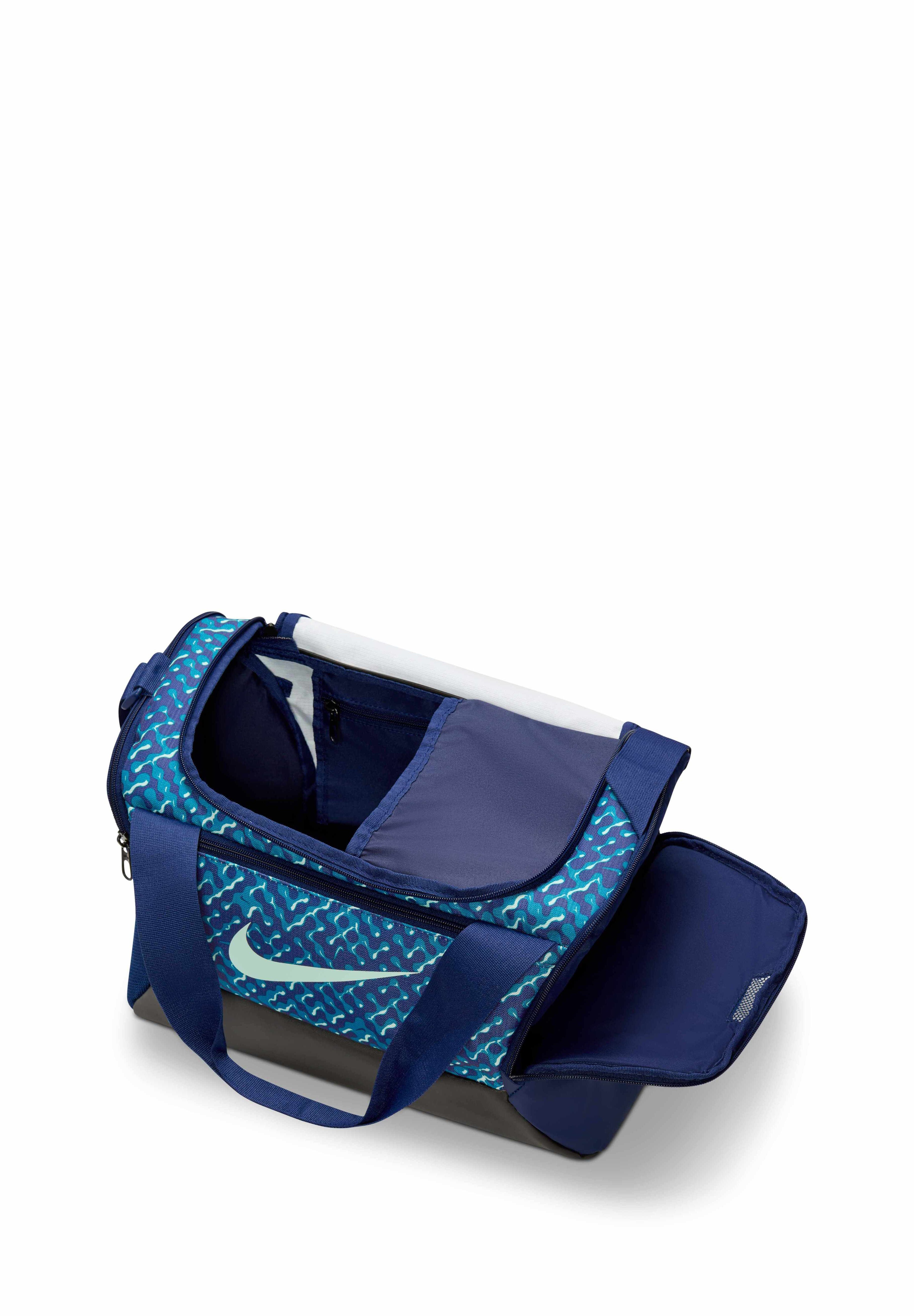 nike brasilia xs grip bag