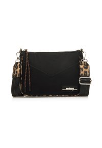 Borsa nera con tracolla a motivo ghepardo. Presenta una chiusura con cerniera, tessuto testurizzato e un logo impresso. I dettagli includono frange decorative.