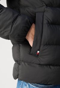 Tommy Hilfiger Veste mi-saison - black