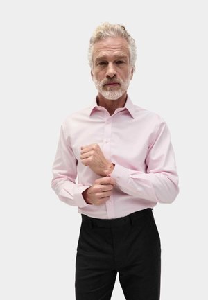 REGULAR FIT ULTIMATE NON IRON - Zakelijk overhemd - pink