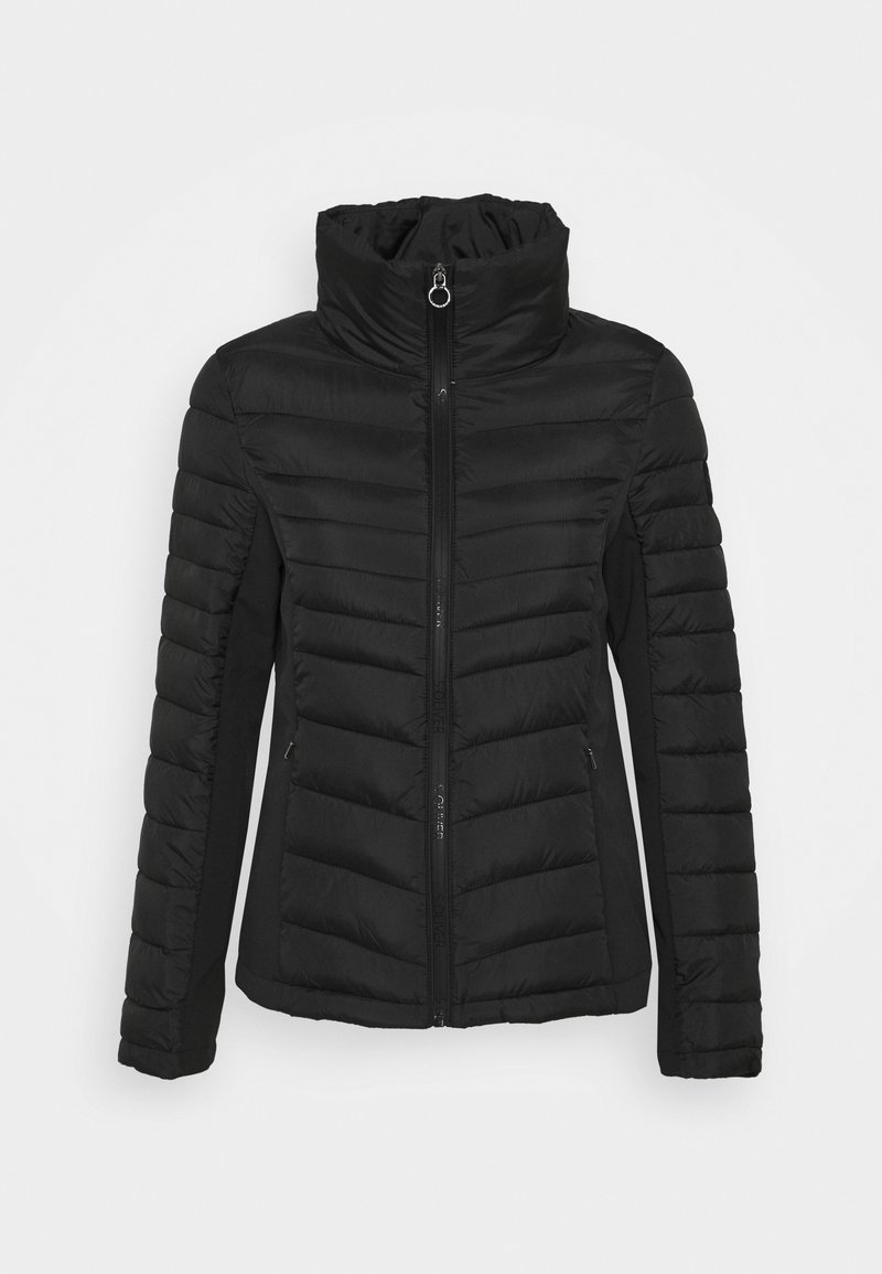 Veste matelassée noire avec col montant, fermeture éclair intégrale sur le devant et poches latérales zippées, conçue pour le temps froid.