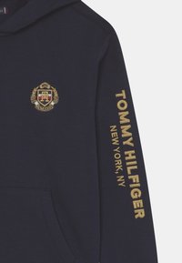 Tommy Hilfiger CREST ZIPTHROUGH - Mikina na zip - desert sky