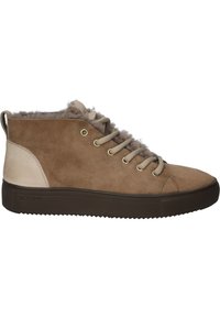 High-top sneakers made of tan suede with a faux fur collar, featuring beige laces and brown rubber soles. Simple design and textured accents.