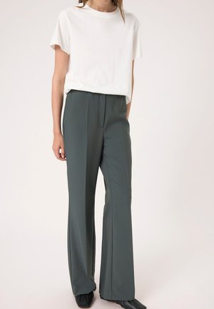 Soaked in Luxury Kelnės - urban chic