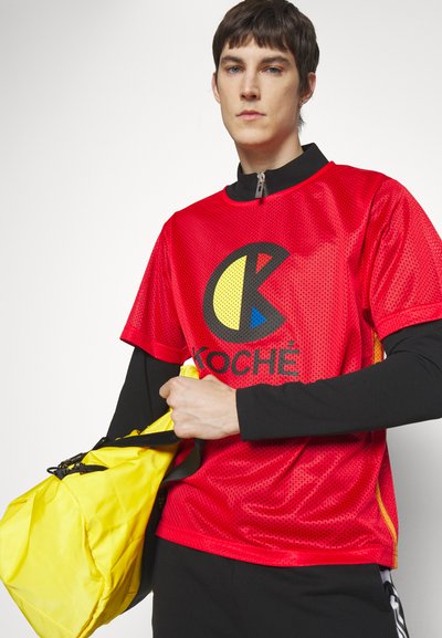 KOCHÉ Μπλουζάκι με στάμπα - red