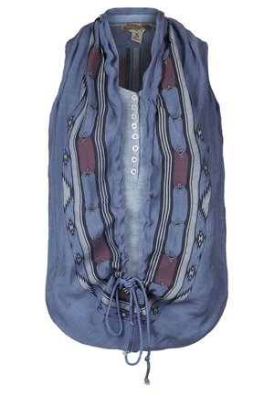 Haut sans manches bleu clair avec un col à volants, une fermeture à boutons sur le devant et un panneau décoratif à motifs violets et noirs. Cordon de serrage à l'ourlet.