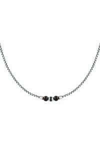 Collana in argento con due perle nere al centro, arricchita da elementi in argento alternati, che creano un design elegante e moderno.
