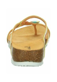 Farbenfrohe Flip-Flop-Sandale mit einer strukturierten Korkfußbett, dünnen Riemen und einem dekorativen Akzent. Die Sohle ist weiß mit einem leichten Absatz.