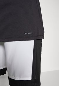Jordan Top