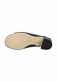 Chaussure à talon en cuir noir avec un bout arrondi, présentant une semelle beige et un logo discret, un talon texturé et un matériau supérieur lisse.
