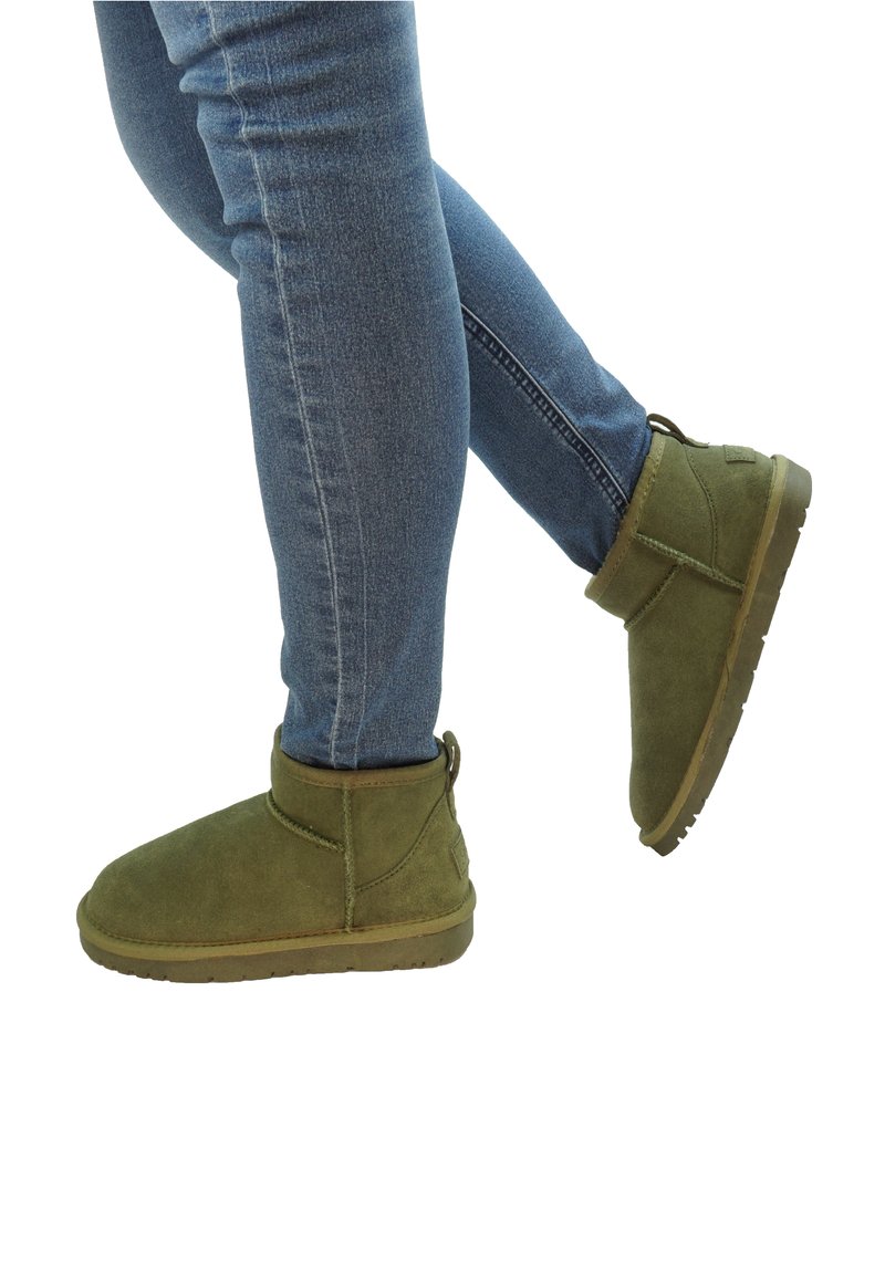 Scarpe Da Trekking Grisport Unisex - Pelle Scamosciata Oliva, Impermeabili Gritex, Suola Antiscivolo, Comode Per Outdoor