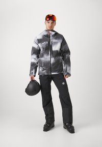 Mammut STONEY HS HOODED JACKET MEN GRAIN - Giacca da snowboard - black