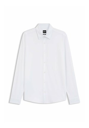 Witte blouse met lange mouwen en knopen, met een kraag en een merklabel aan de binnenkant van de hals.